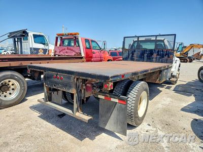 Trzecie zdjęcie samochodu z tyłu: 2015 FORD F650 SUPER DUTY VIN:3FRNF6HD9FV682703 - miniatura