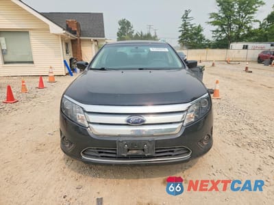 Piąte zdjęcie samochodu w środku: 2010 FORD FUSION SE VIN:3FAHP0HG8AR250299 - miniatura