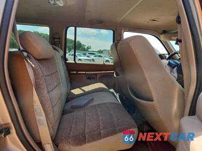 Zdjęcie 10 z 12 samochodu: 1998 FORD EXPLORER VIN:1FMZU32E1WZA87770 - miniatura