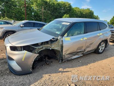 2022 TOYOTA HIGHLANDER LE 5TDBZRBH8NS183643 - główne zdjęcie licytacji z USA - miniatura