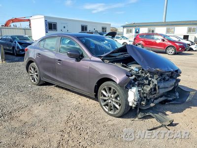 Czwarte zdjęcie samochodu z boku: 2018 MAZDA 3 TOURING VIN:3MZBN1V32JM204846 - miniatura