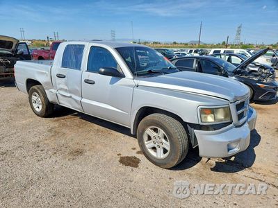 Czwarte zdjęcie samochodu z boku: 2011 DODGE DAKOTA SLT VIN:1D7RE3GK8BS648877 - miniatura