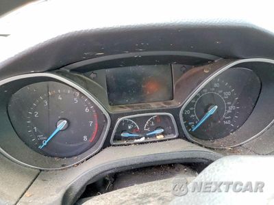 Zdjęcie 9 z 12 samochodu: 2018 FORD FOCUS S VIN:1FADP3E23JL301392 - miniatura
