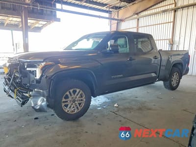 2024 TOYOTA TUNDRA CREWMAX SR5 5TFLA5EC1RX032034 - główne zdjęcie licytacji z USA - miniatura
