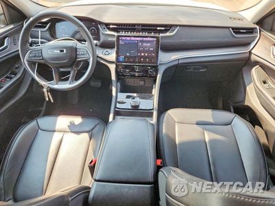 Zdjęcie 8 z 13 samochodu: 2024 JEEP GRAND CHEROKEE LIMITED VIN:1C4RJHBGXR8943850 - miniatura