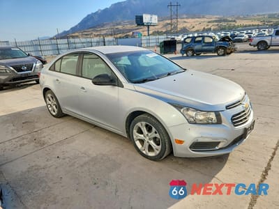 Czwarte zdjęcie samochodu z boku: 2016 CHEVROLET CRUZE LIMITED LS VIN:1G1PC5SG1G7200585 - miniatura