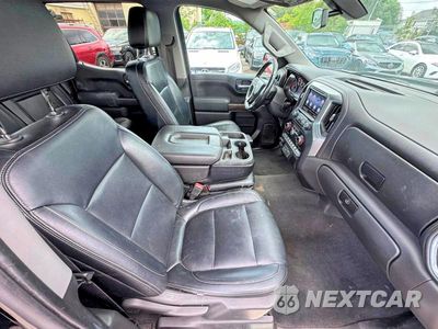 Piąte zdjęcie samochodu w środku: 2020 CHEVROLET SILVERADO K1500 LT VIN:3GCUYDET9LG186867 - miniatura