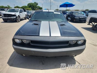 Piąte zdjęcie samochodu w środku: 2014 DODGE CHALLENGER SRT-8 VIN:2C3CDYCJ3EH137414 - miniatura