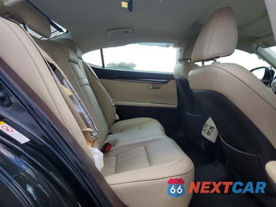 Zdjęcie 10 z 12 samochodu: 2018 LEXUS ES 350 VIN:58ABK1GG2JU095977 - miniatura