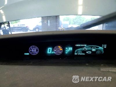 Zdjęcie 9 z 12 samochodu: 2014 TOYOTA PRIUS PLUG-IN HYBRID BASE VIN:JTDKN3DP6E3049440 - miniatura