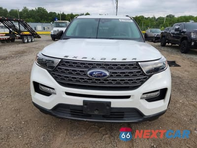 Piąte zdjęcie samochodu w środku: 2021 FORD EXPLORER XLT VIN:1FMSK8DHXMGA02641 - miniatura