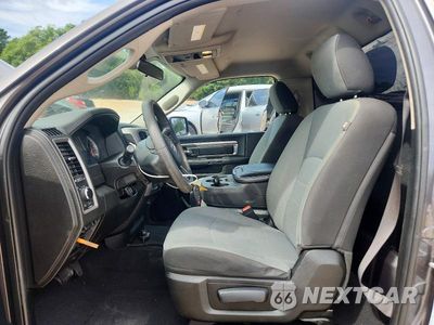 Zdjęcie 7 z 13 samochodu: 2022 RAM 1500 CLASSIC TRADESMAN VIN:3C6JR6AGXNG205635 - miniatura