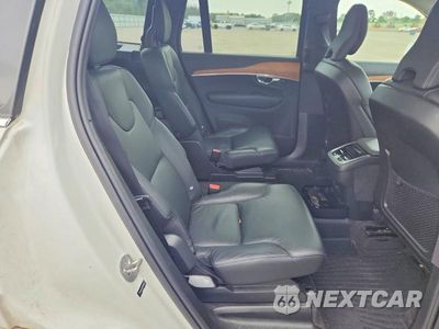 Zdjęcie 11 z 14 samochodu: 2022 VOLVO XC90 T6 MOMENTUM VIN:YV4A221K1N1836411 - miniatura