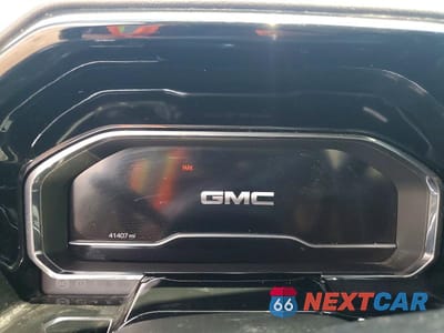 Zdjęcie 9 z 12 samochodu: 2025 GMC SIERRA K1500 SLT VIN:1GTUUDED6SZ314484 - miniatura