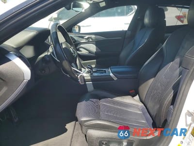 Zdjęcie 7 z 12 samochodu: 2020 BMW M850XI VIN:WBAGV8C0XLBP48612 - miniatura