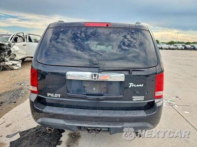 Zdjęcie 6 z 13 samochodu: 2015 HONDA PILOT TOURING VIN:5FNYF4H93FB030826 - miniatura