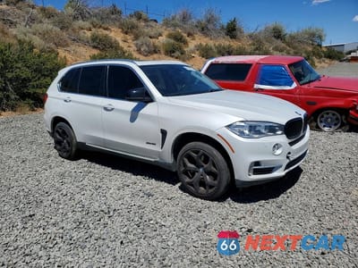 Czwarte zdjęcie samochodu z boku: 2016 BMW X5 XDRIVE35I VIN:5UXKR0C58G0P33024 - miniatura