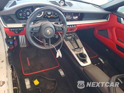 Zdjęcie 8 z 12 samochodu: 2024 PORSCHE 911 TARGA 4S/TARGA 4 GTS/50 YEARS VIN:WP0BB2A91RS234533 - miniatura