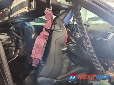 Zdjęcie 10 z 12 samochodu: 2024 BMW M2 VIN:3MF13DM04R8E80346 - miniatura