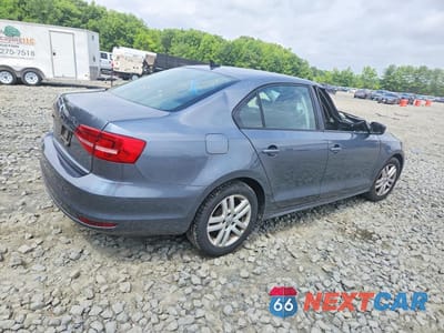 Trzecie zdjęcie samochodu z tyłu: 2015 VOLKSWAGEN JETTA BASE VIN:3VW2K7AJ5FM231286 - miniatura