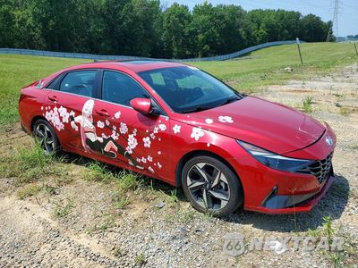 Czwarte zdjęcie samochodu z boku: 2021 HYUNDAI ELANTRA SEL VIN:5NPLN4AGXMH007368 - miniatura