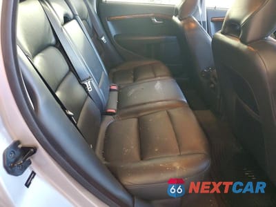 Zdjęcie 10 z 12 samochodu: 2010 VOLVO V70 3.2 VIN:YV1982BW5A1159910 - miniatura