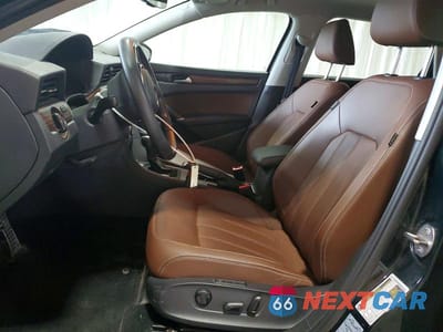 Zdjęcie 7 z 12 samochodu: 2022 VOLKSWAGEN PASSAT LIMITED EDITION VIN:1VWBA7A3XNC002784 - miniatura