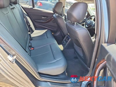 Zdjęcie 10 z 12 samochodu: 2015 BMW 328 XI SULEV VIN:WBA3B5C56FF959837 - miniatura