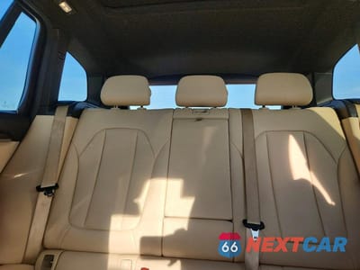 Zdjęcie 10 z 13 samochodu: 2019 BMW X3 SDRIVE30I VIN:5UXTR7C51KLF27065 - miniatura