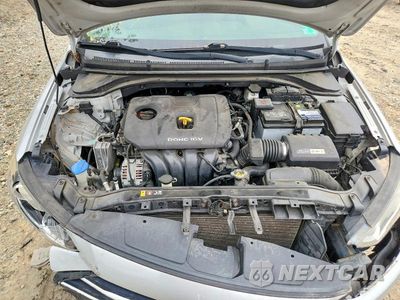 Zdjęcie 11 z 12 samochodu: 2017 HYUNDAI ELANTRA SE VIN:5NPD84LF8HH028838 - miniatura