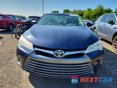Piąte zdjęcie samochodu w środku: 2017 TOYOTA CAMRY LE VIN:4T1BF1FK5HU814375 - miniatura