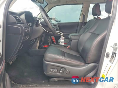 Zdjęcie 7 z 12 samochodu: 2024 TOYOTA 4RUNNER TRD OFF-ROAD PREMIUM VIN:JTERU5JR1R6258104 - miniatura