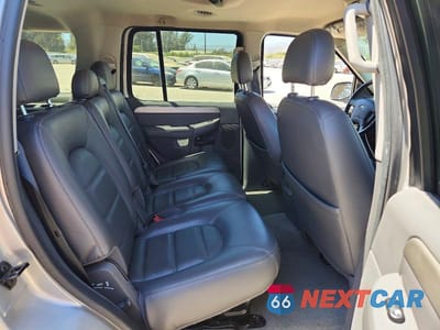 Zdjęcie 11 z 13 samochodu: 2003 FORD EXPLORER XLT VIN:1FMZU63KX3UC68901 - miniatura