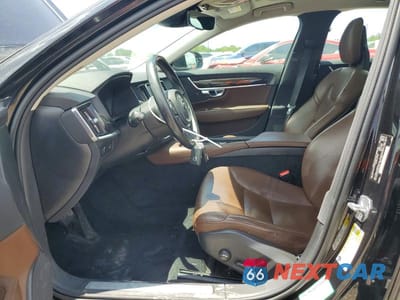 Zdjęcie 7 z 12 samochodu: 2018 VOLVO S90 T5 MOMENTUM VIN:LVY982AK5JP007362 - miniatura