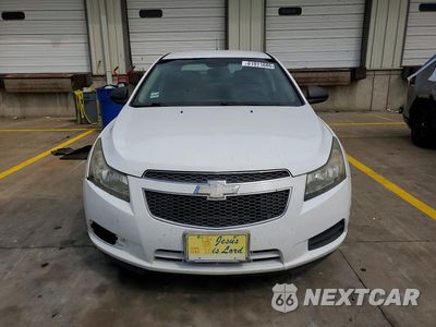 Piąte zdjęcie samochodu w środku: 2014 CHEVROLET CRUZE LS VIN:1G1PA5SG9E7223809 - miniatura