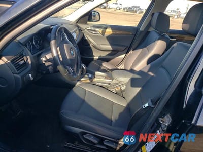 Zdjęcie 7 z 12 samochodu: 2014 BMW X1 XDRIVE28I VIN:WBAVL1C5XEVY20166 - miniatura