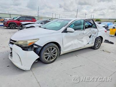2015 TOYOTA CAMRY SE 4T1BF1FK7FU031250 - główne zdjęcie licytacji z USA - miniatura