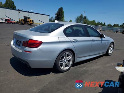 Trzecie zdjęcie samochodu z tyłu: 2011 BMW 535 XI VIN:WBAFU7C57BC778230 - miniatura