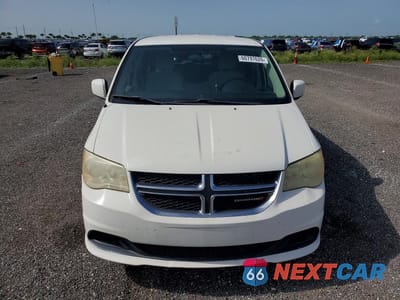 Piąte zdjęcie samochodu w środku: 2012 DODGE GRAND CARAVAN SXT VIN:2C4RDGCG0CR275410 - miniatura