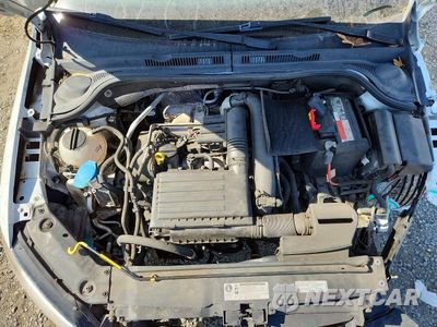 Zdjęcie 11 z 12 samochodu: 2017 VOLKSWAGEN JETTA S VIN:3VW2B7AJ4HM218645 - miniatura