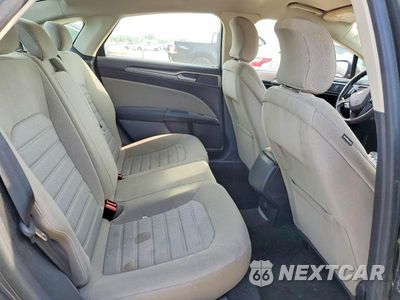 Zdjęcie 10 z 12 samochodu: 2019 FORD FUSION S VIN:3FA6P0G75KR250707 - miniatura