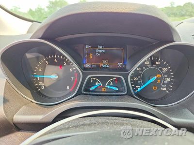 Zdjęcie 9 z 13 samochodu: 2017 FORD ESCAPE TITANIUM VIN:1FMCU9J9XHUA38953 - miniatura