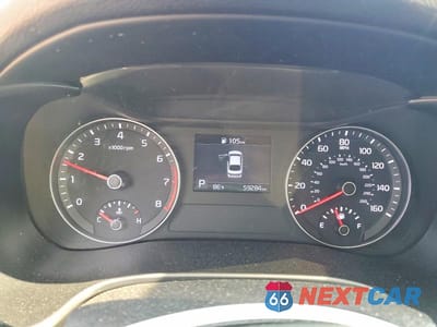 Zdjęcie 9 z 12 samochodu: 2019 KIA FORTE LXS VIN:3KPF24AD6KE100384 - miniatura