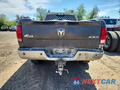 Zdjęcie 6 z 12 samochodu: 2018 RAM 3500 SLT VIN:3C63R3HL6JG164389 - miniatura