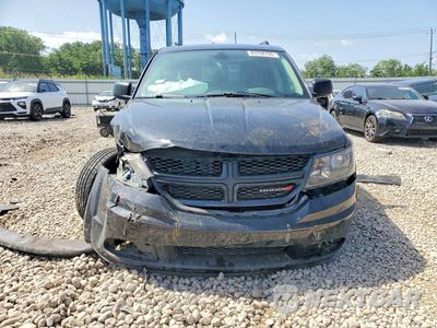 Piąte zdjęcie samochodu w środku: 2020 DODGE JOURNEY SE VIN:3C4PDCAB9LT273918 - miniatura