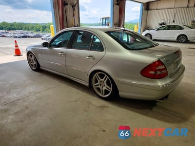 Drugie zdjęcie samochodu z przodu: 2006 MERCEDES-BENZ E 55 AMG VIN:WDBUF76J26A953769 - miniatura
