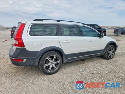 Trzecie zdjęcie samochodu z tyłu: 2015 VOLVO XC70 T6 PREMIER VIN:YV4902NBXF1199443 - miniatura