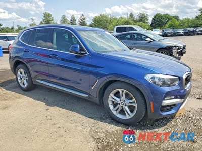 Czwarte zdjęcie samochodu z boku: 2019 BMW X3 XDRIVE30I VIN:5UXTR9C52KLD90813 - miniatura