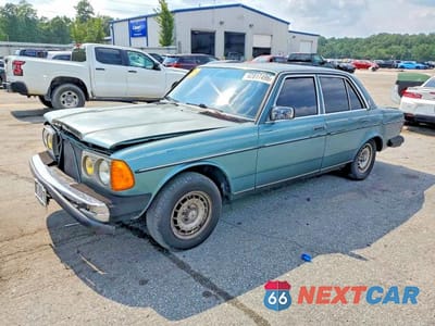 1985 MERCEDES-BENZ 300 DT WDBAB33C0FA208189 - główne zdjęcie licytacji z USA - miniatura