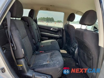 Zdjęcie 10 z 12 samochodu: 2020 NISSAN PATHFINDER SV VIN:5N1DR2BNXLC603516 - miniatura